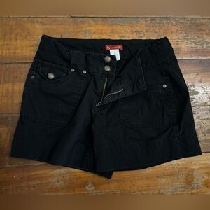 1962 Established Black Classic Shorts Size Women’s Size 8